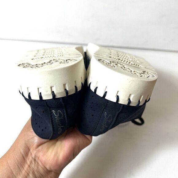 SKECHERS Air Cooled Memory Foam Womens 10 Navy Blue Fabric Lace Up Sneaker Flats - Picture 8 of 11